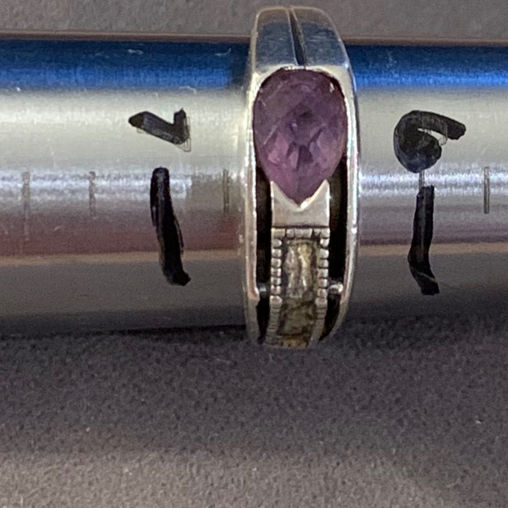 Vintage Delicate Ring. sz  6.5.  Amethyst
